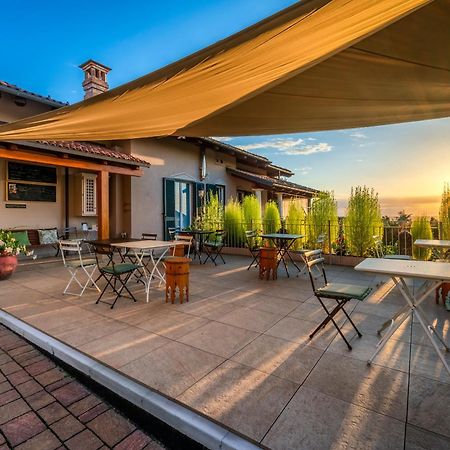 La Rosa Gialla Bio Apartments & Rooms Barolo Exterior photo