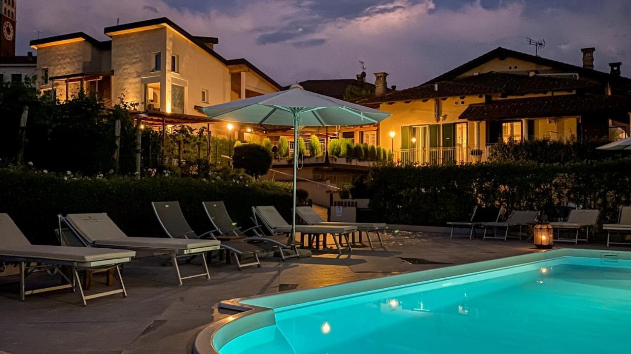 La Rosa Gialla Bio Apartments & Rooms Barolo Exterior photo
