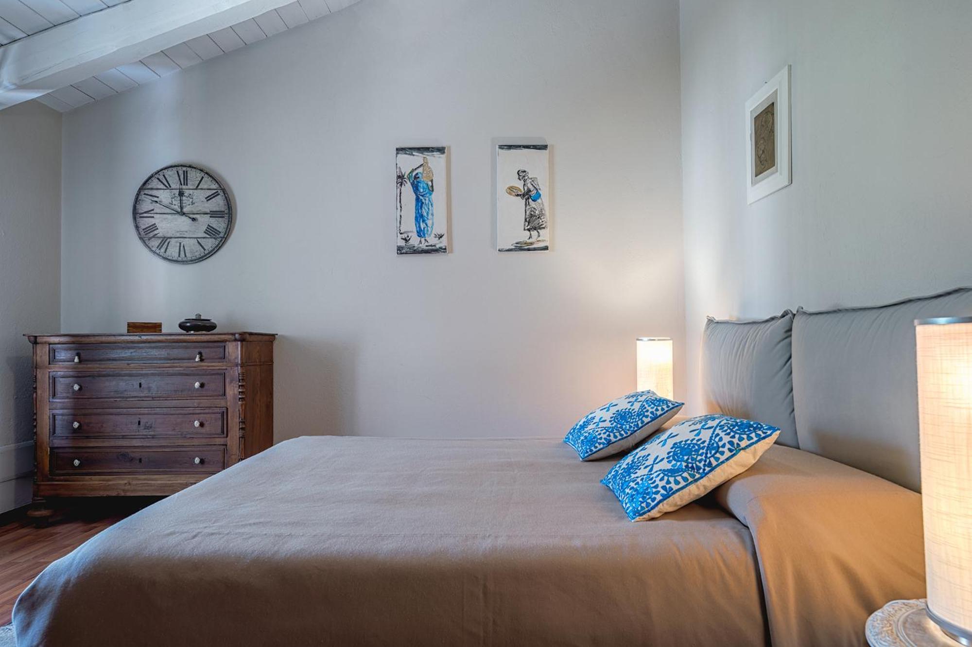La Rosa Gialla Bio Apartments & Rooms Barolo Exterior photo