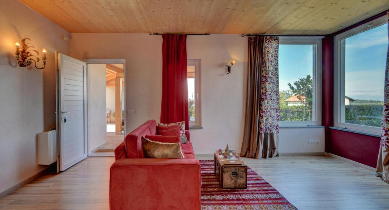 La Rosa Gialla Bio Apartments & Rooms Barolo Exterior photo