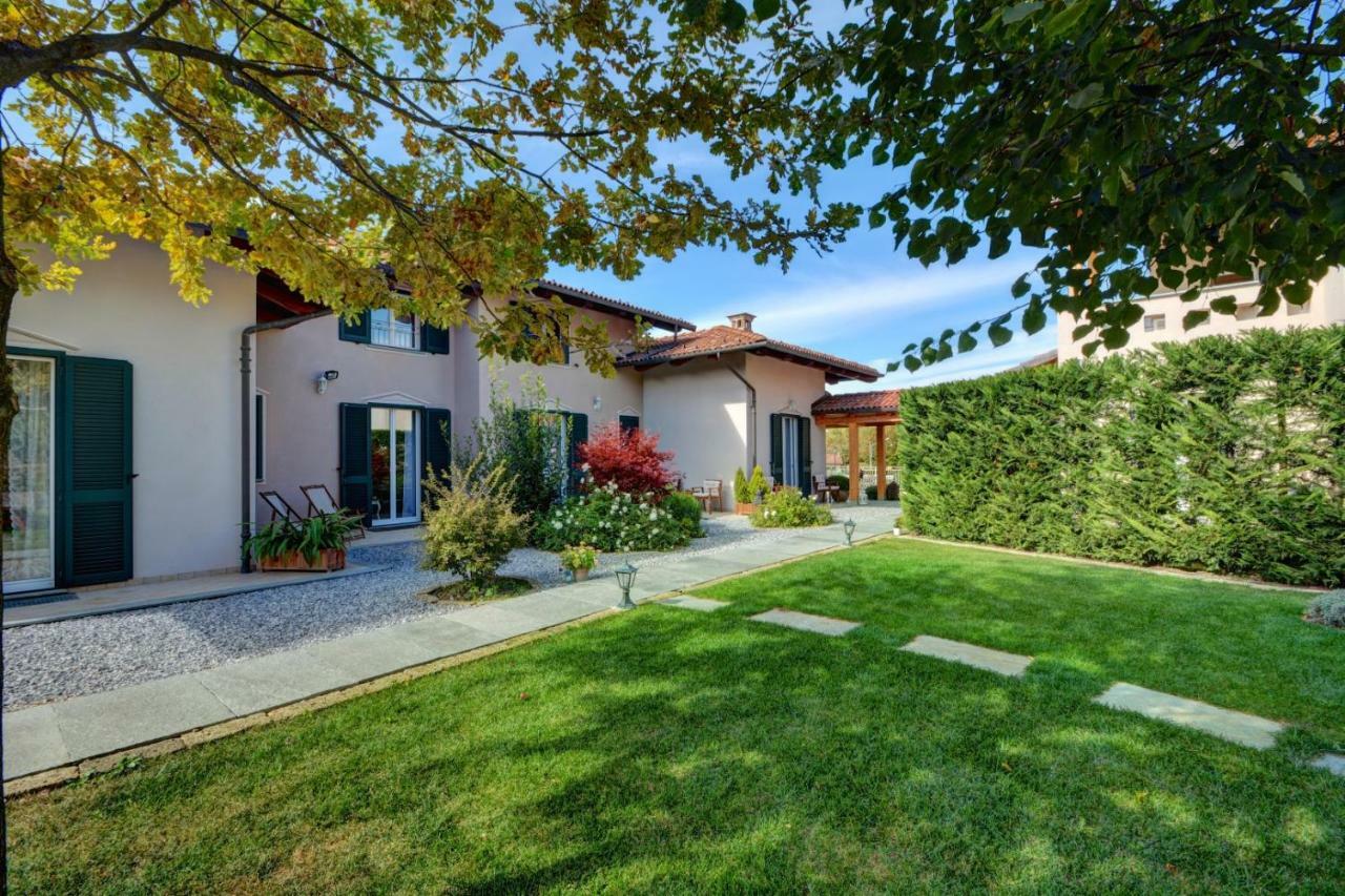 La Rosa Gialla Bio Apartments & Rooms Barolo Exterior photo